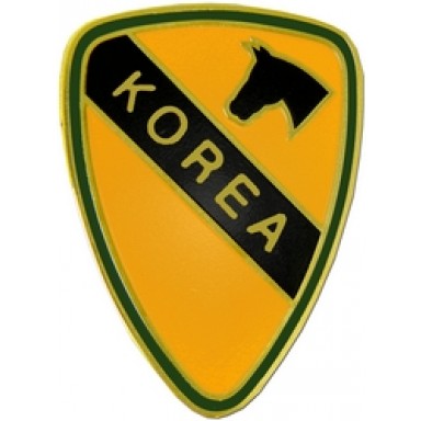 USA Korea 1st Cav Div Small Hat Pin
